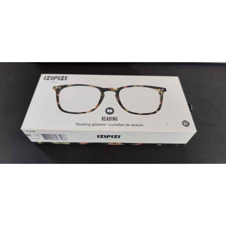 IZIPIZY Trendy & Engaging Reading glasses +3.0 (Used but new condition)